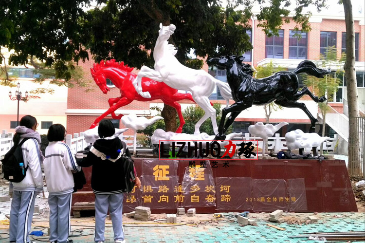 ����һ���R����